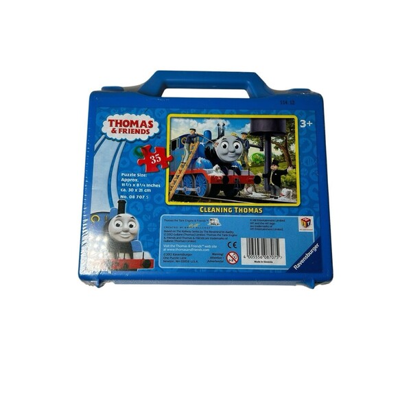 2012 Ravensburger Thomas & Friends Cleaning Thomas Puzzle With Travel Case 35pcs - Picture 5 of 9